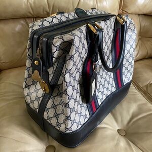 LKNW! Vintage Gucci Travel Bag Luggage Trunk Carry On GG Lock & Key Web Stripe